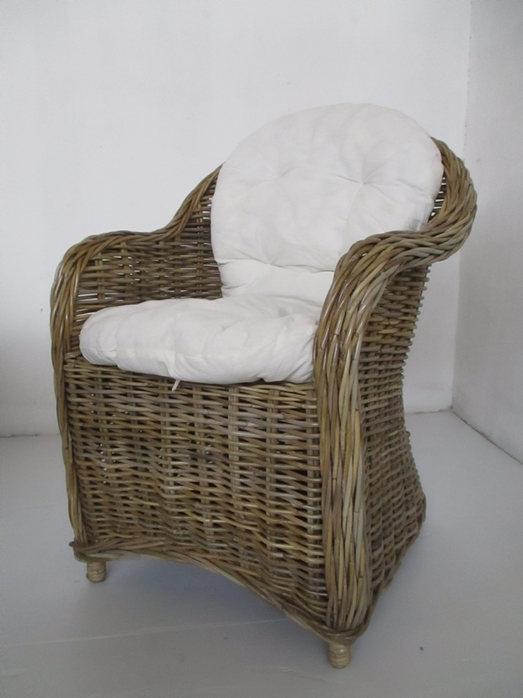 CK2000/P POLTRONA IN RATTAN GIUNCO NATURALE CM 65x47x90h